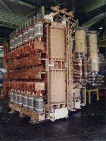 42 MVA transformer combination for rectifier system with converters